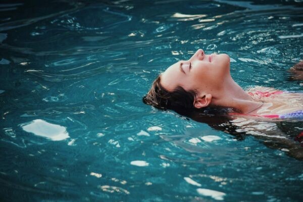 Recover post marathonRunner floating peacefully in a pool.