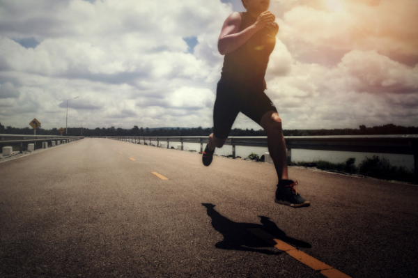 lose weight in running male runner fast speed