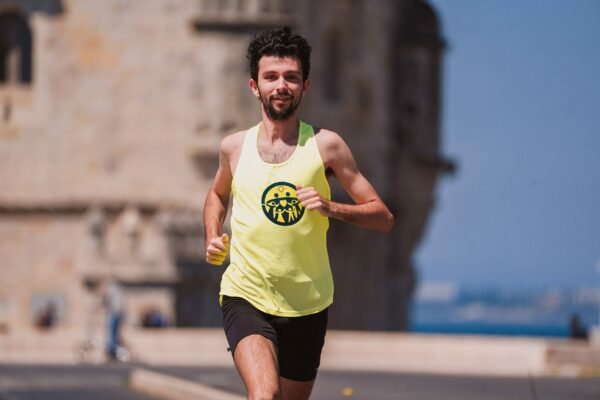 8 Best Running Tips For Beginners man Running