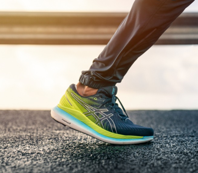 Asics-Glideride-Power-to-Run Forward,-Easier, and Longer-asics glideride-on-foot