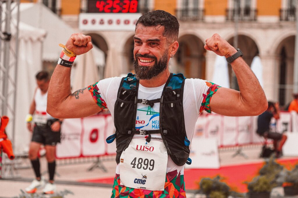 Best-running-gear-to-boost-your-training-results-Fluid-Vest