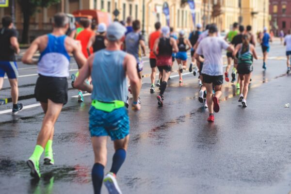 How to Build Mental Strength for Marathon Running - rainy race