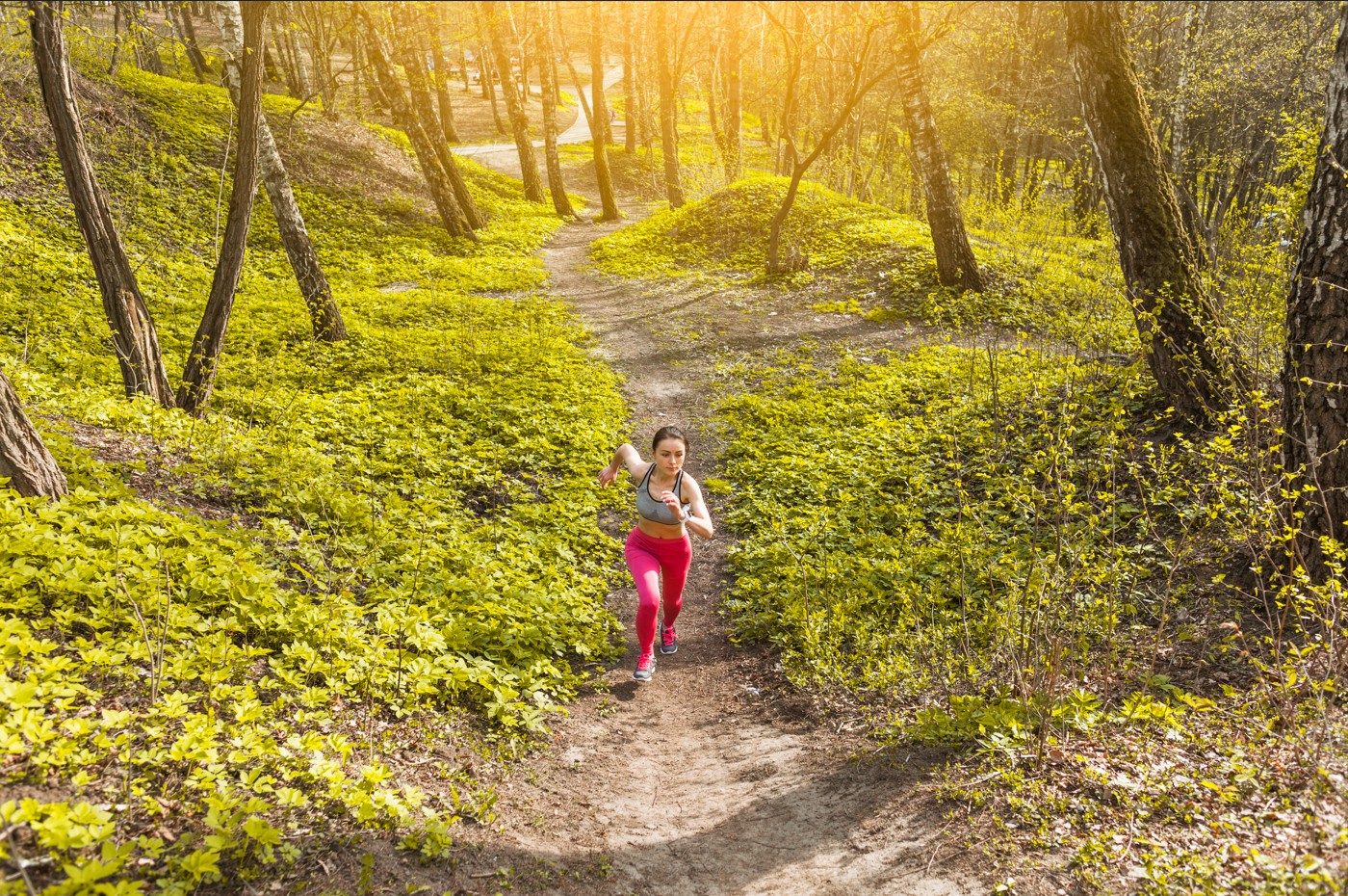 endurance running - Woman endurance running in forrest